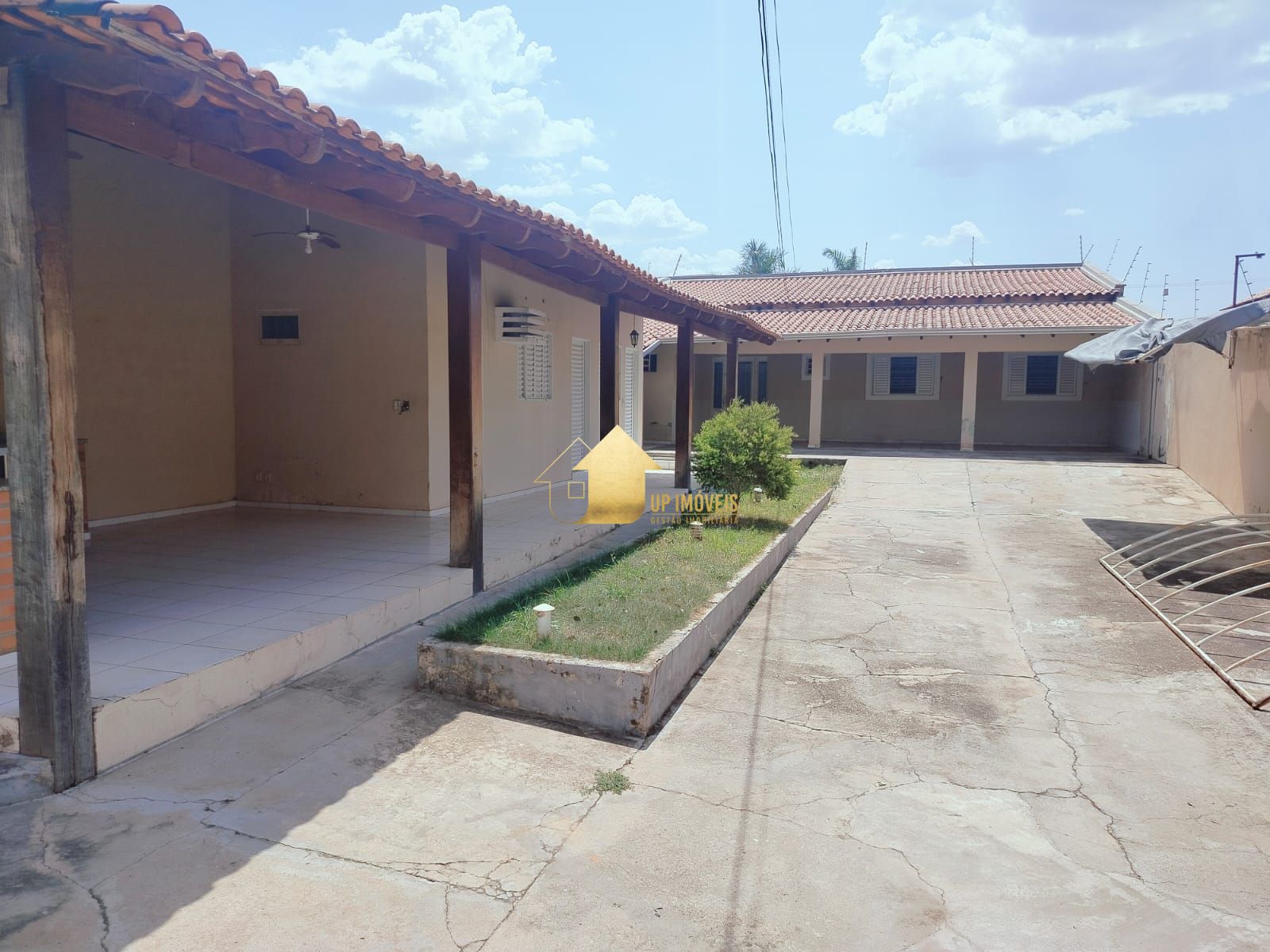 Casa à venda com 4 quartos, 160m² - Foto 17