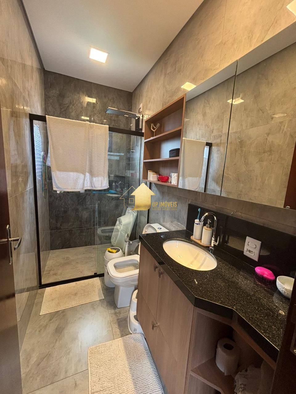 Casa de Condomínio à venda e aluguel com 3 quartos, 259m² - Foto 14