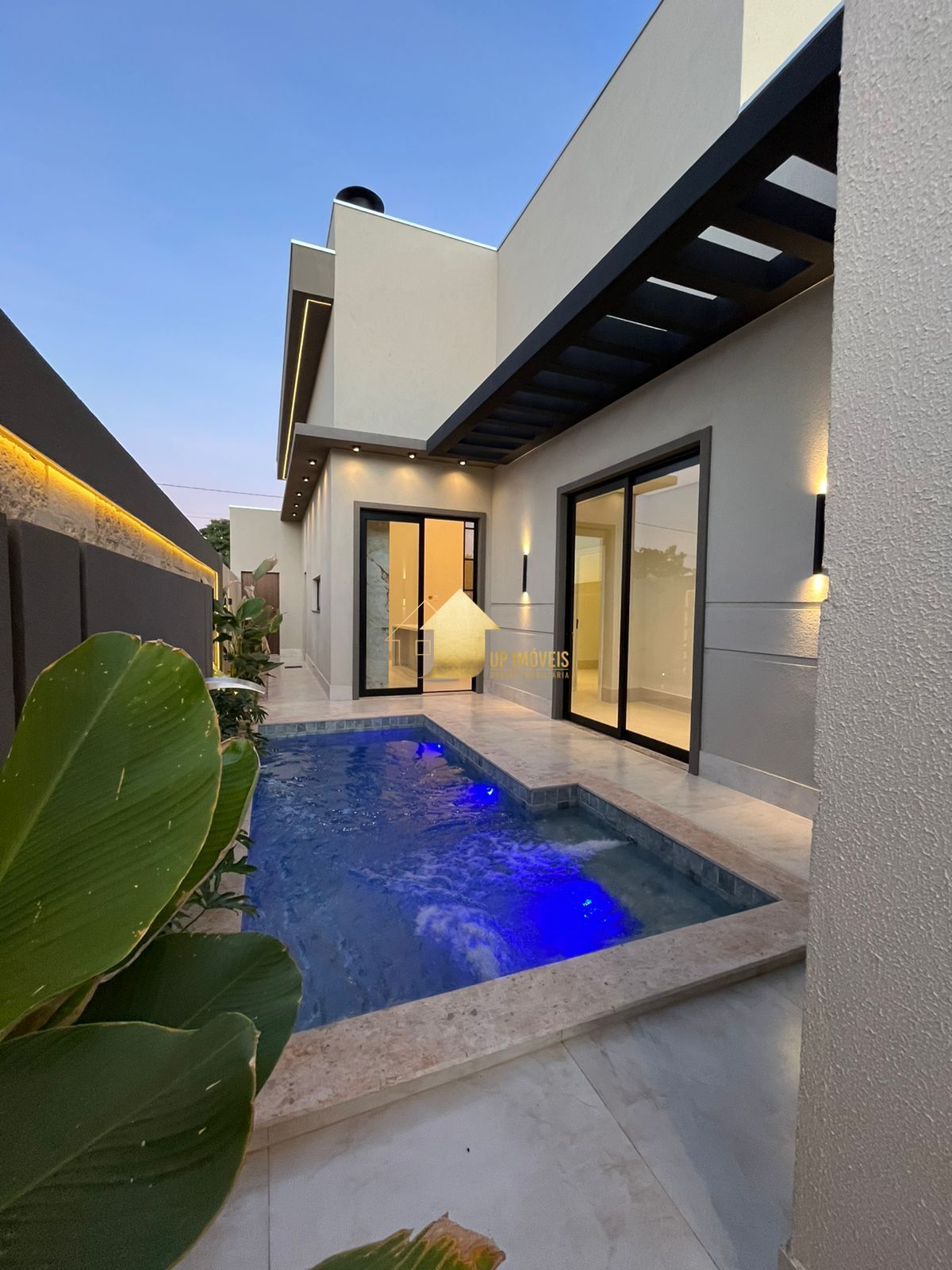 Casa de Condomínio à venda com 3 quartos, 202m² - Foto 7