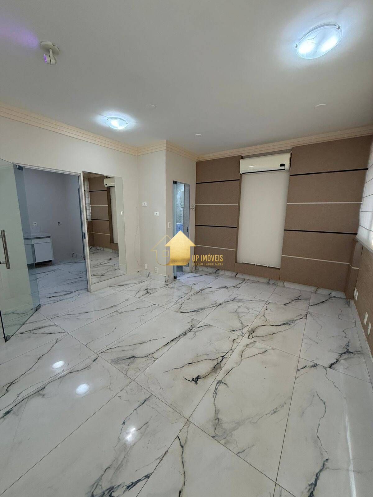 Conjunto Comercial-Sala à venda e aluguel com 2 quartos, 44m² - Foto 1