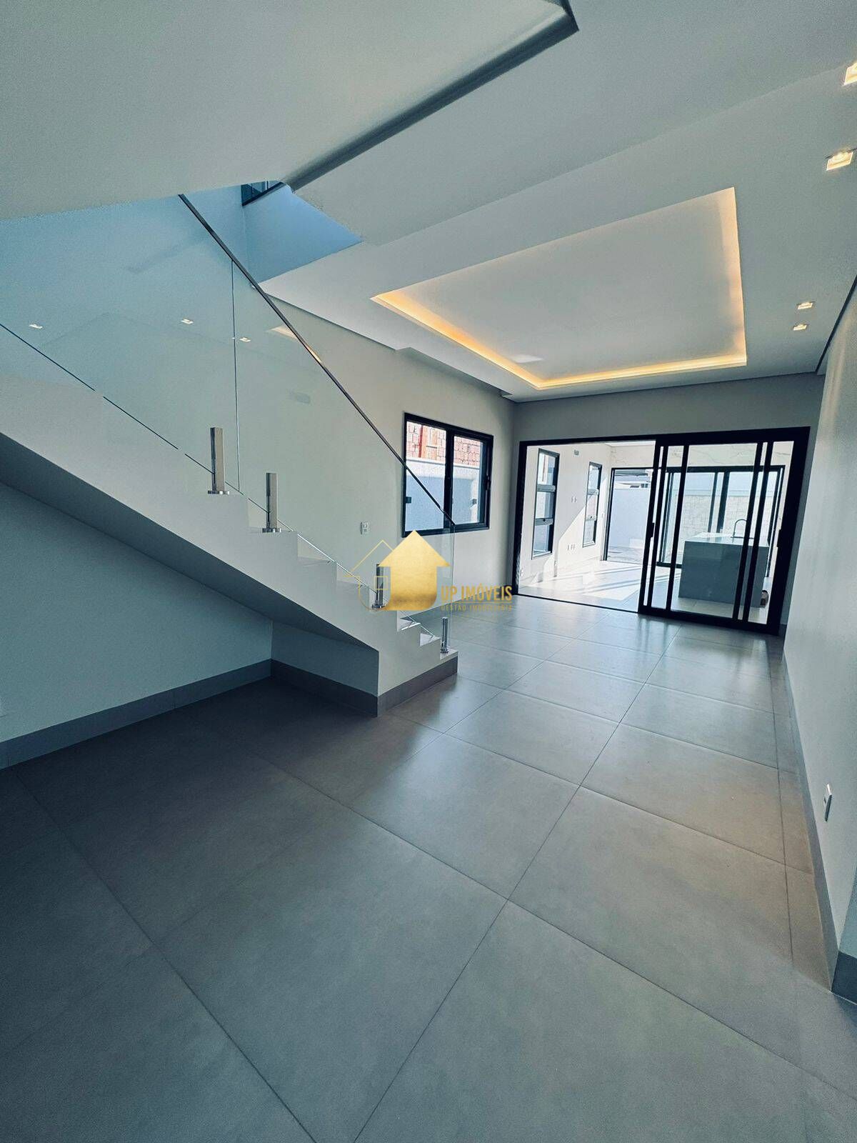 Casa de Condomínio à venda com 4 quartos, 299m² - Foto 17