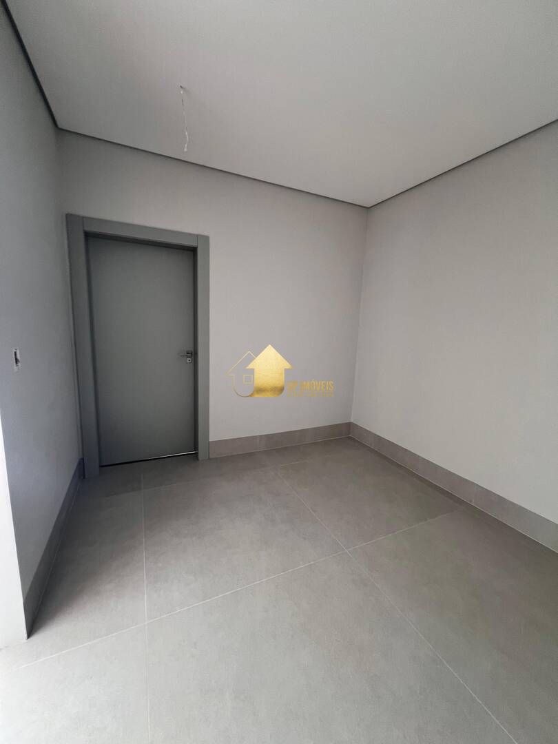 Casa de Condomínio à venda com 4 quartos, 650m² - Foto 4