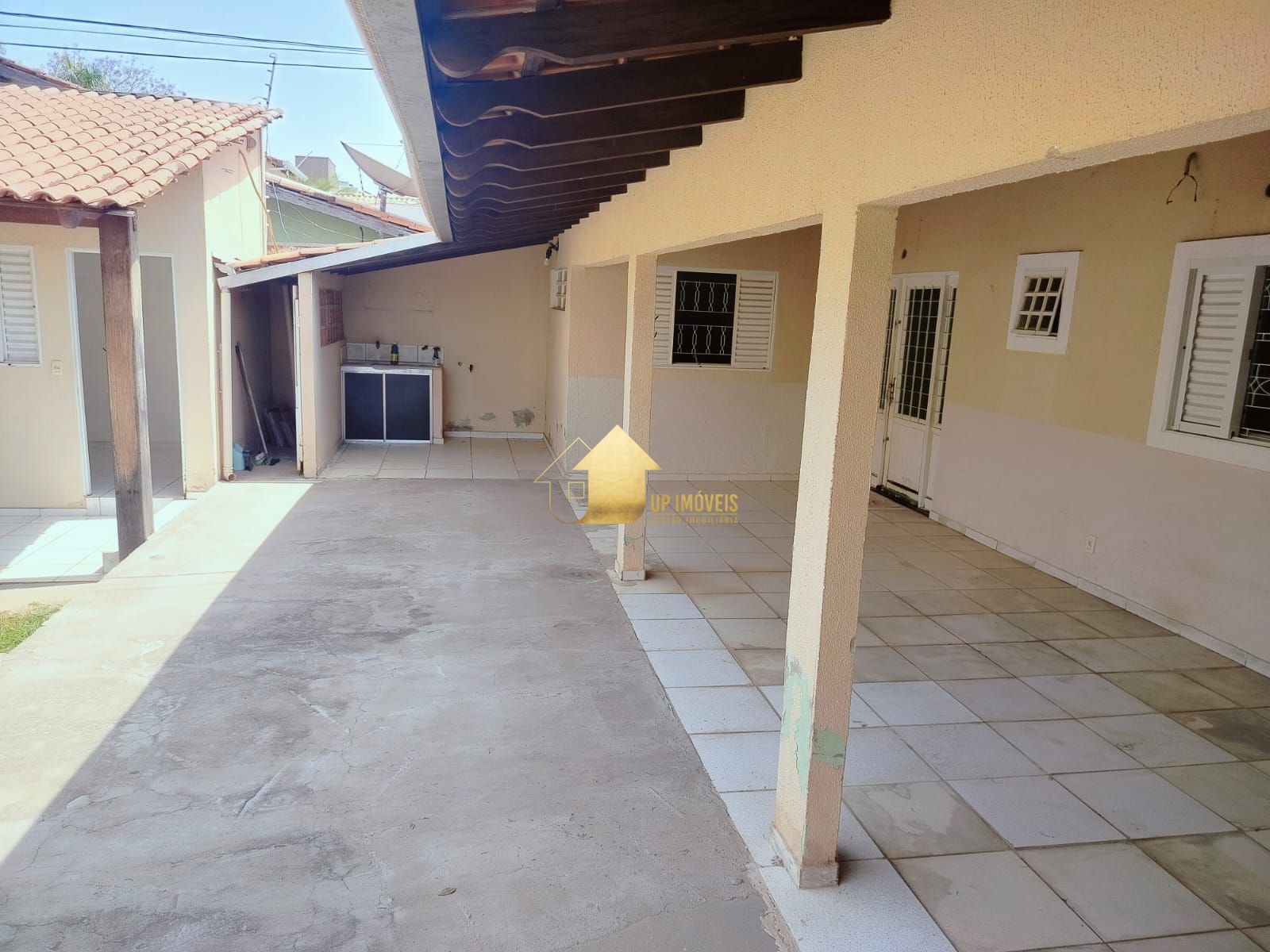 Casa à venda com 4 quartos, 160m² - Foto 15