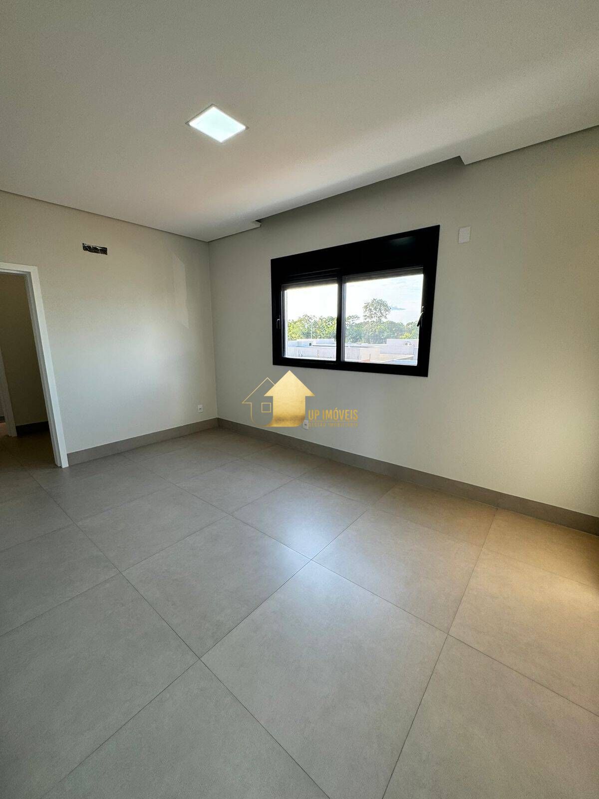 Casa de Condomínio à venda com 4 quartos, 299m² - Foto 15