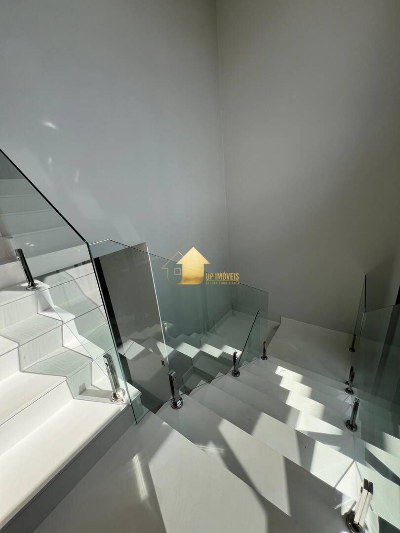 Casa de Condomínio à venda com 4 quartos, 650m² - Foto 8