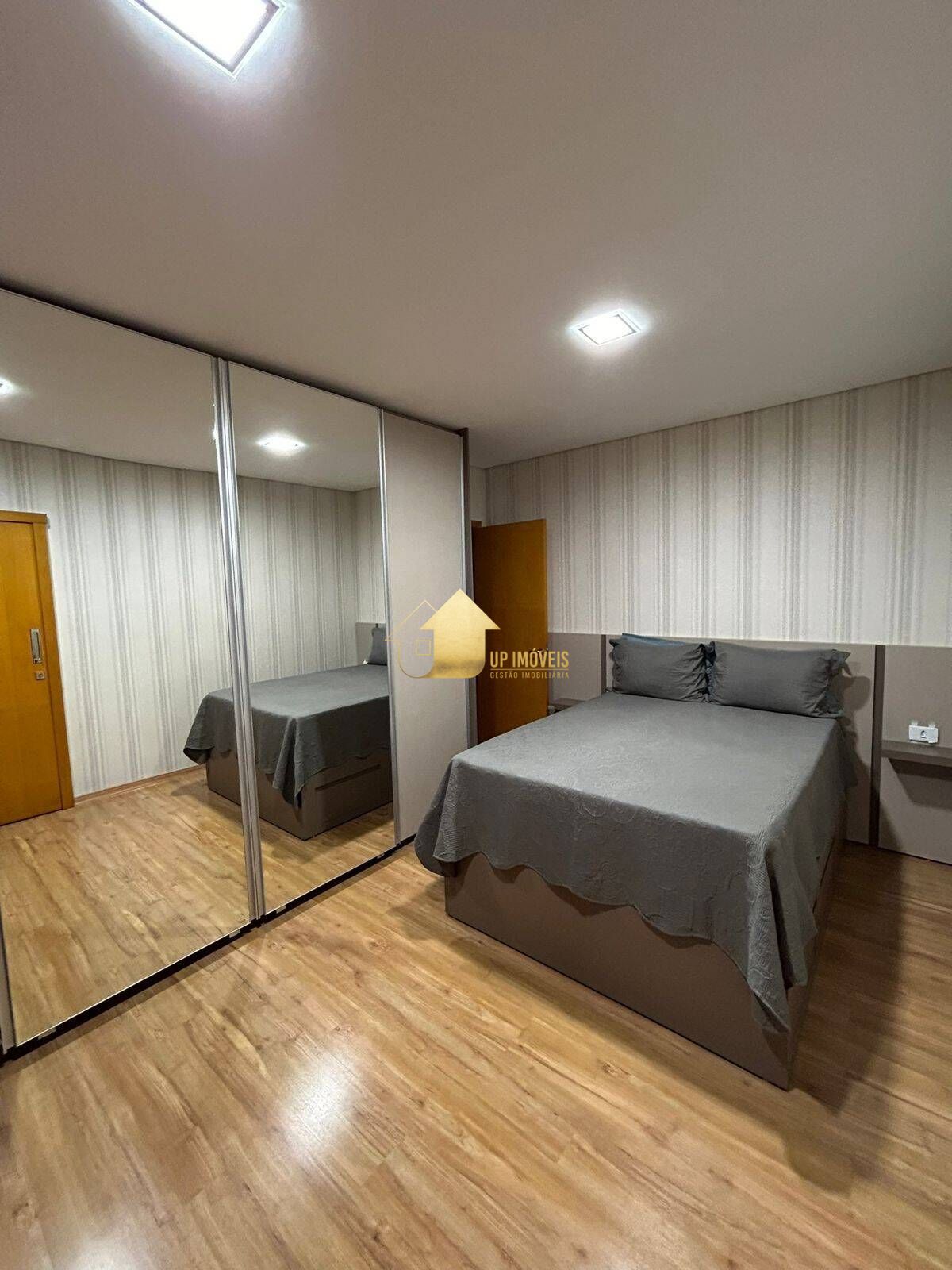 Casa de Condomínio à venda com 3 quartos, 243m² - Foto 14