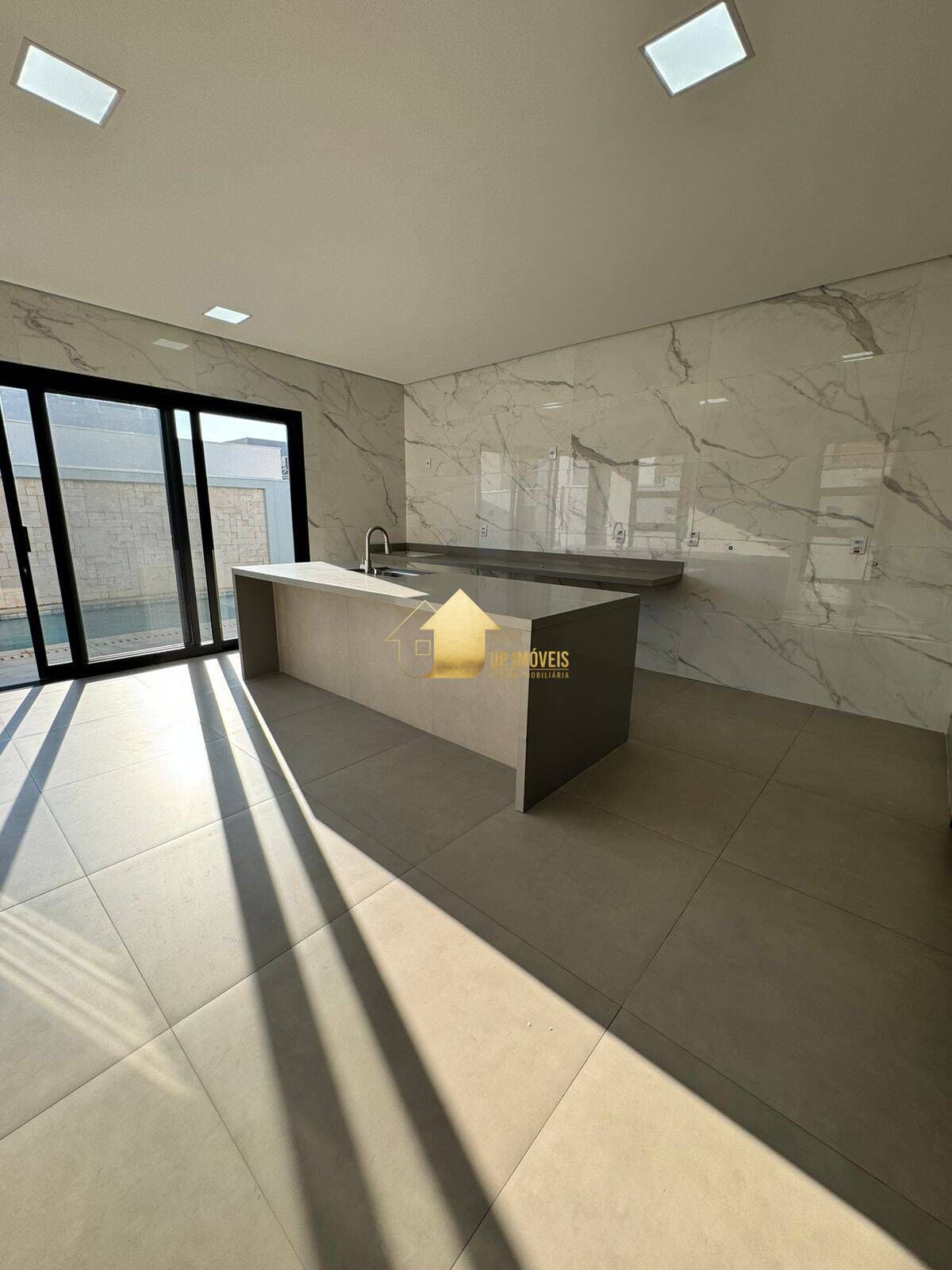 Casa de Condomínio à venda com 4 quartos, 299m² - Foto 8
