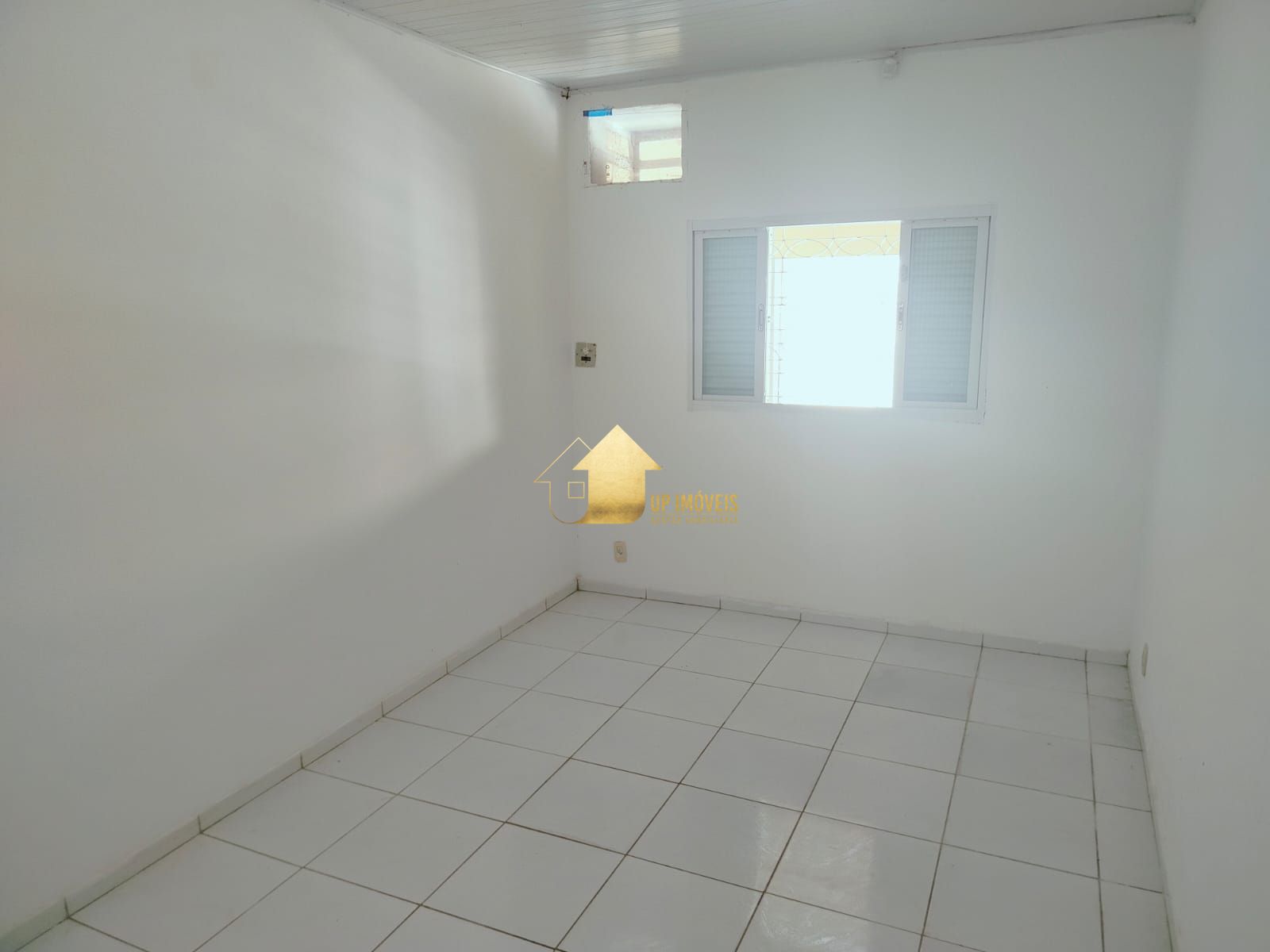 Casa à venda com 4 quartos, 160m² - Foto 12