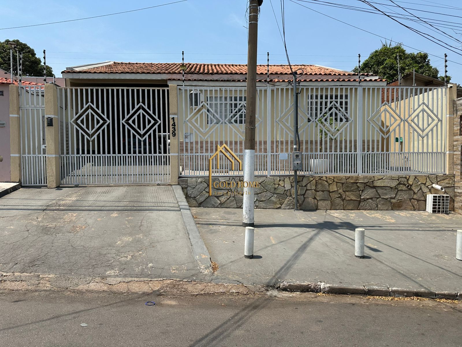 Casa, 3 quartos, 200 m² - Foto 1