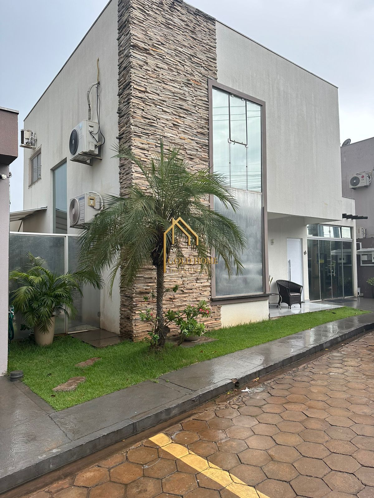 Casa, 3 quartos, 161 m² - Foto 1