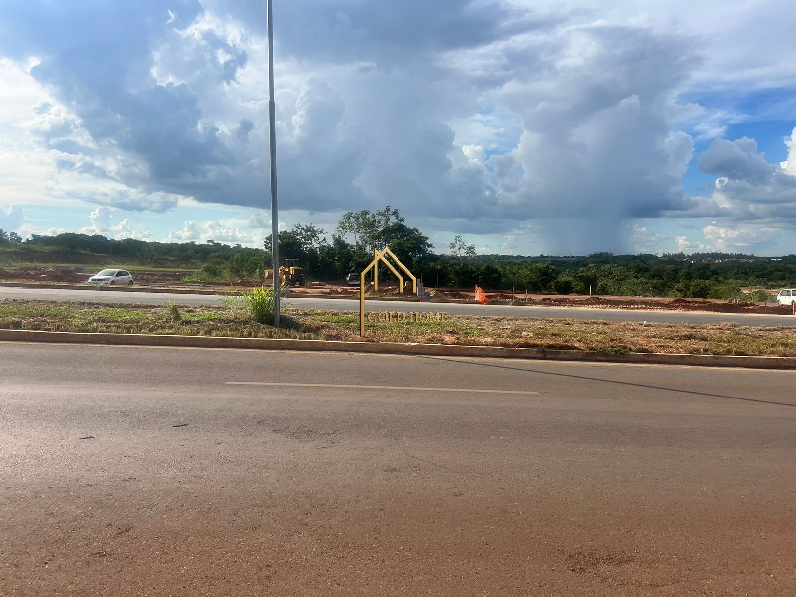 Loteamento e Condomínio, 800 m² - Foto 1