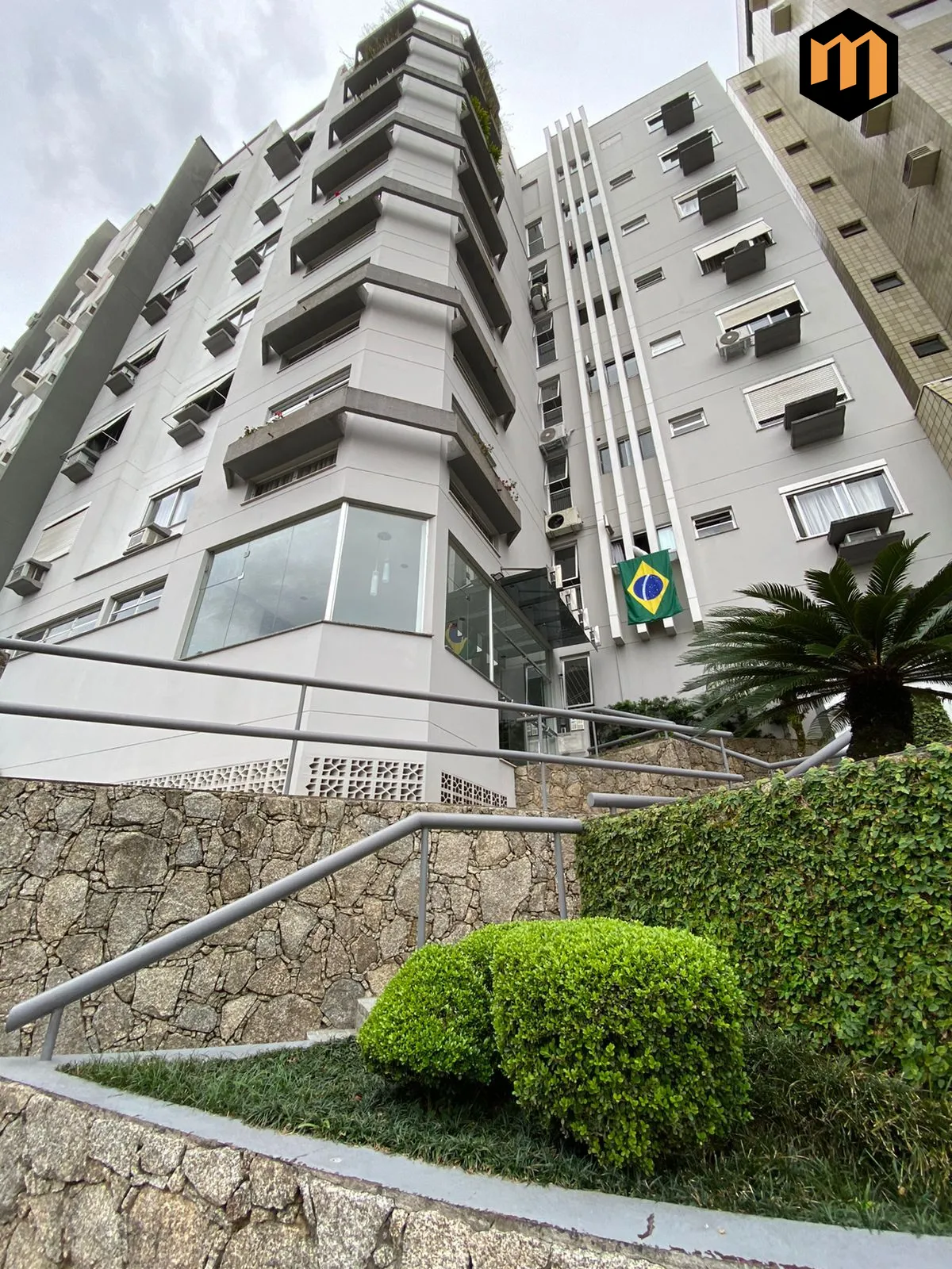 Apartamento no coração de Blumenau - Conforto e Localização Estratégica - foto 1
