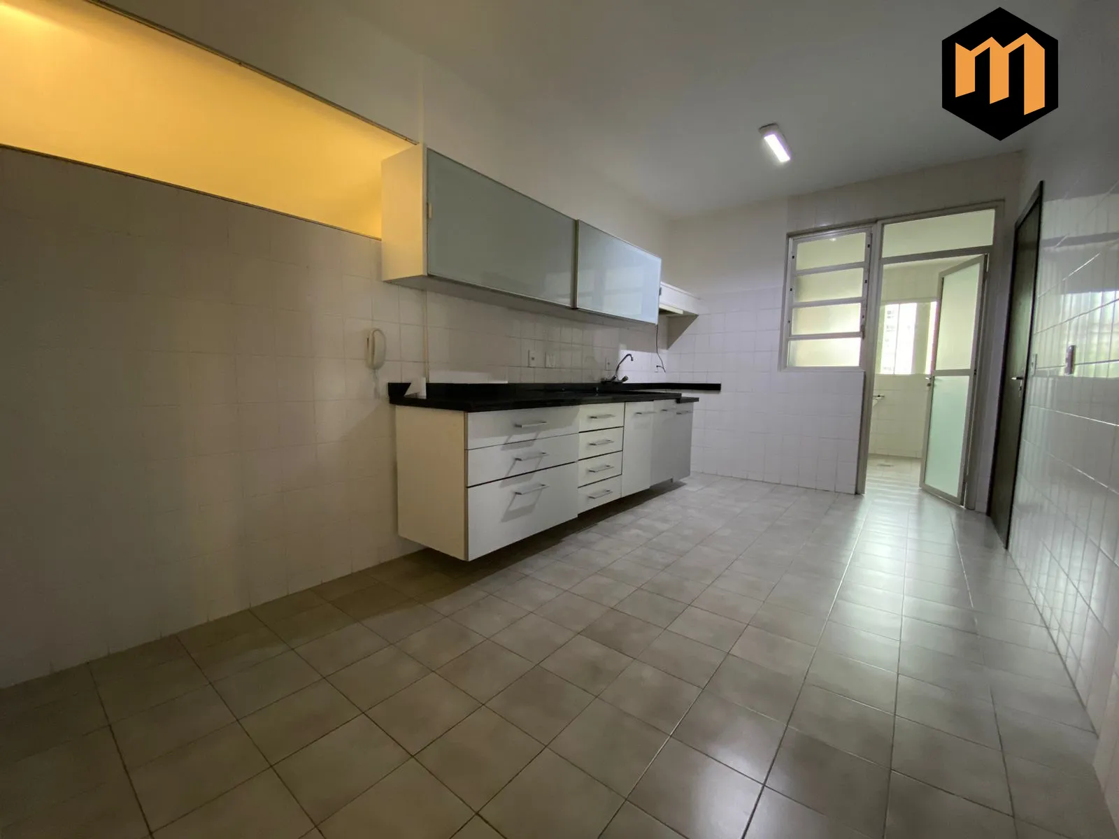 Apartamento no coração de Blumenau - Conforto e Localização Estratégica — foto 4