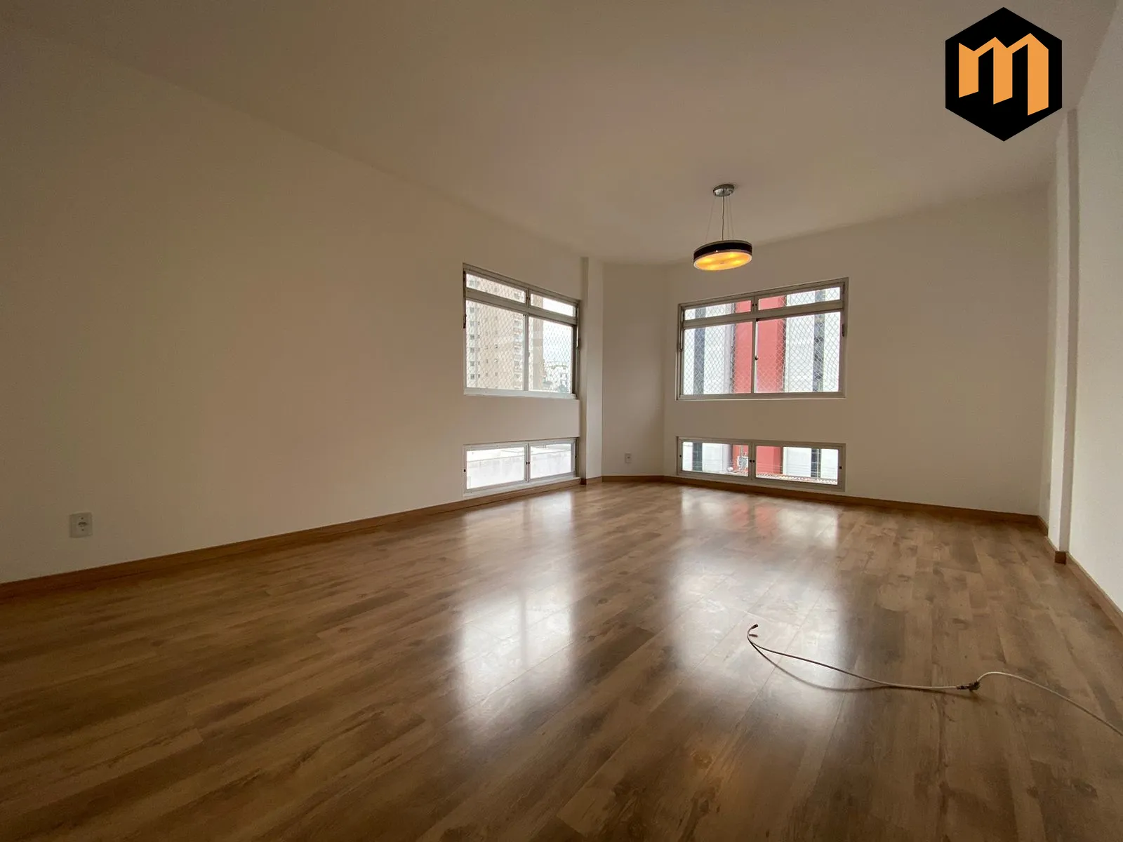 Apartamento no coração de Blumenau - Conforto e Localização Estratégica — foto 2