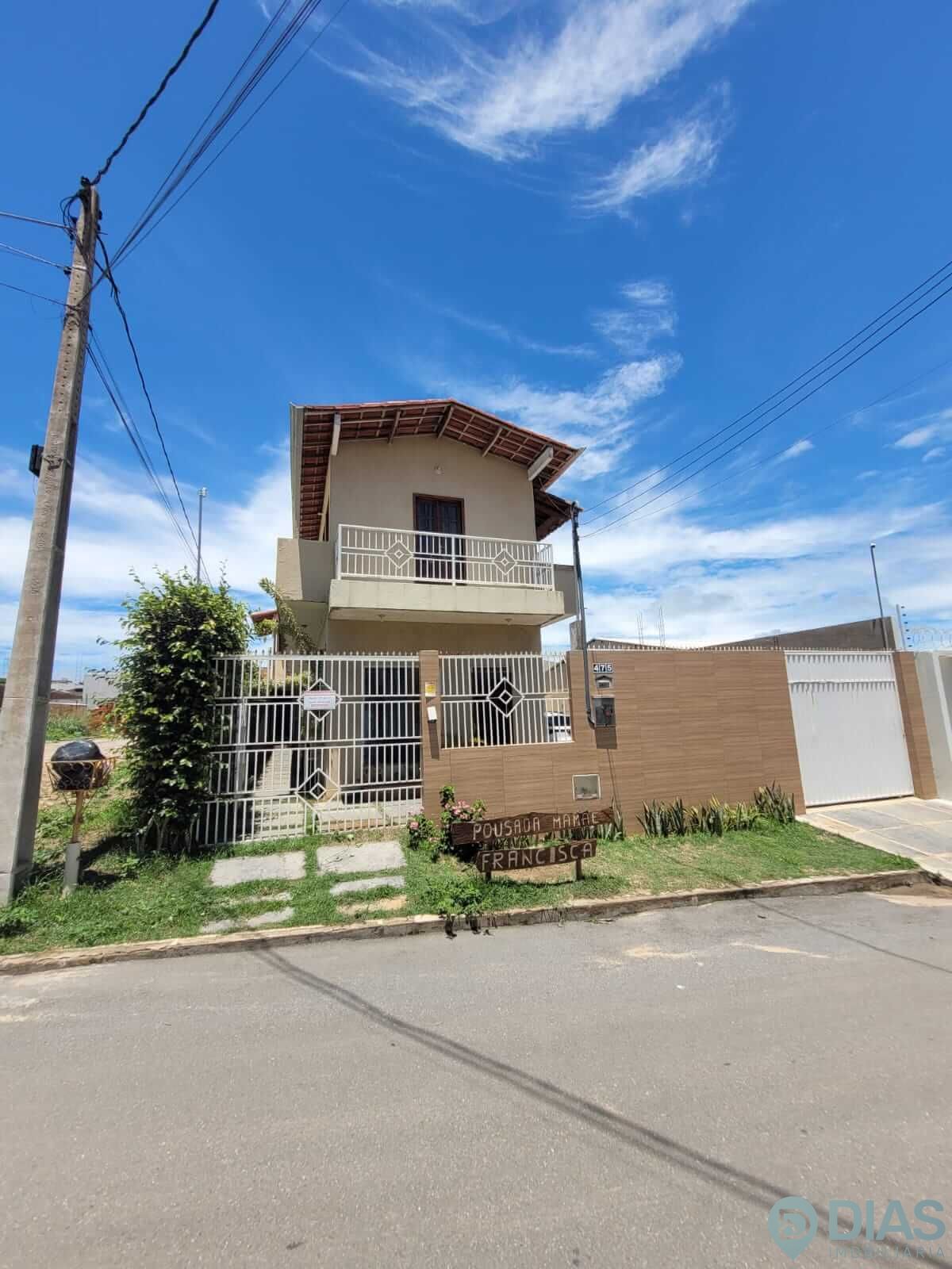 Pousada á venda em Guaraciaba do Norte - CE