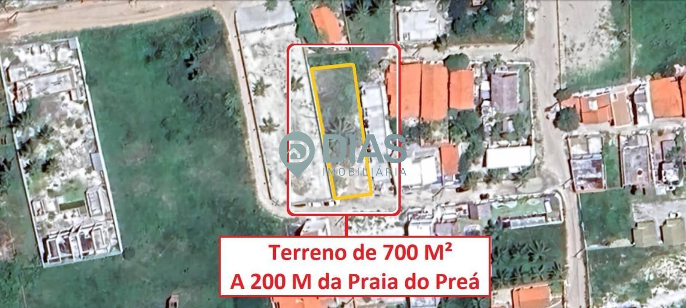 Terreno com Duas Frentes a 200m do Mar. [[description_en]]  Corner Lot Just 200m from the Ocean [[/description_en]]