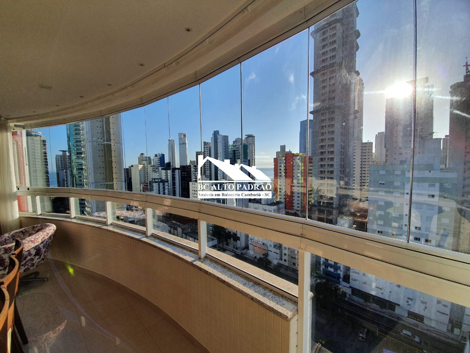 Apartamento, 3 quartos, 123 m² - Foto 2