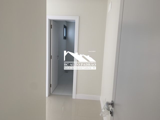 Apartamento à venda com 4 quartos, 182m² - Foto 18