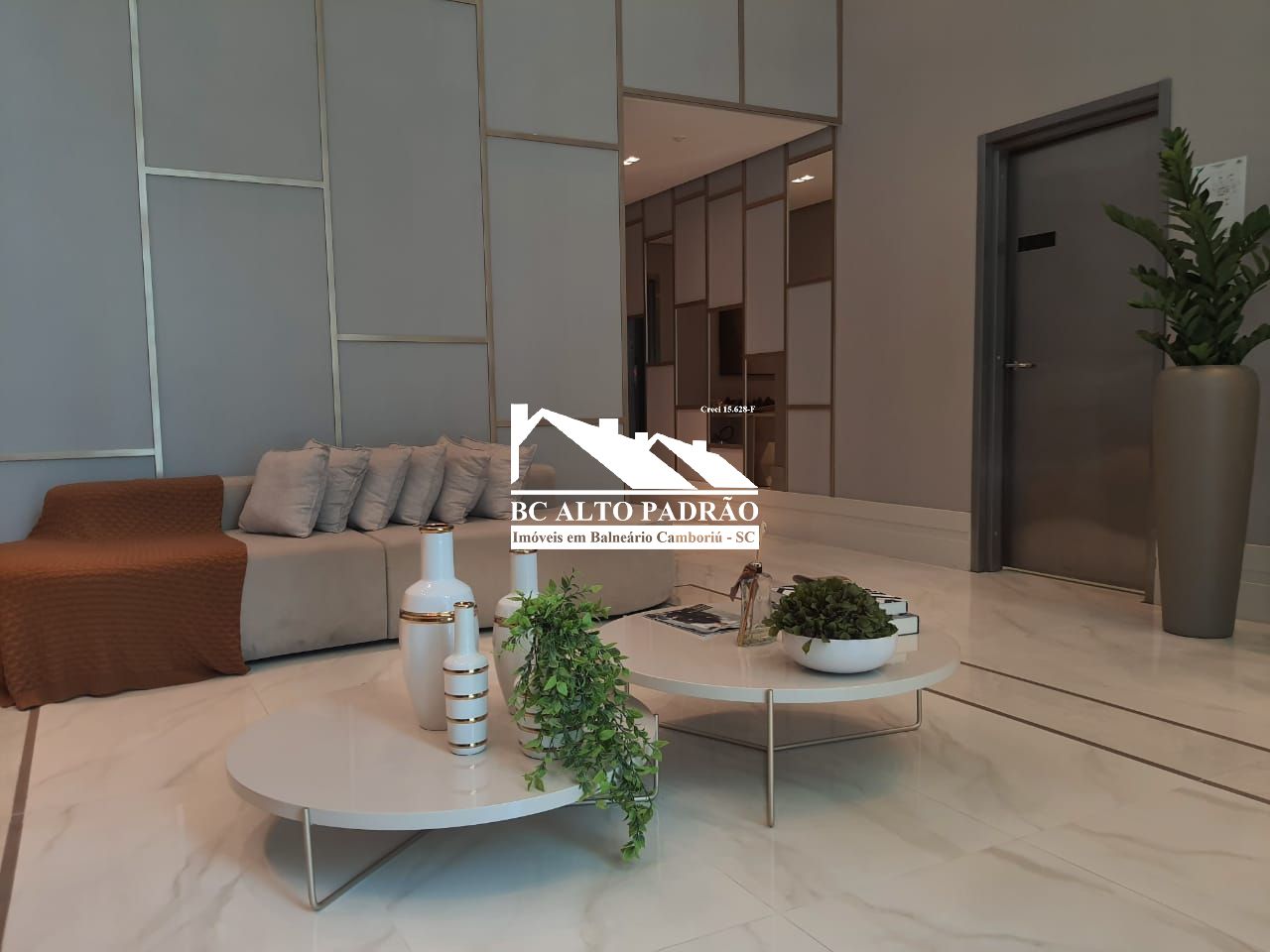 Apartamento, 3 quartos, 126 m² - Foto 2