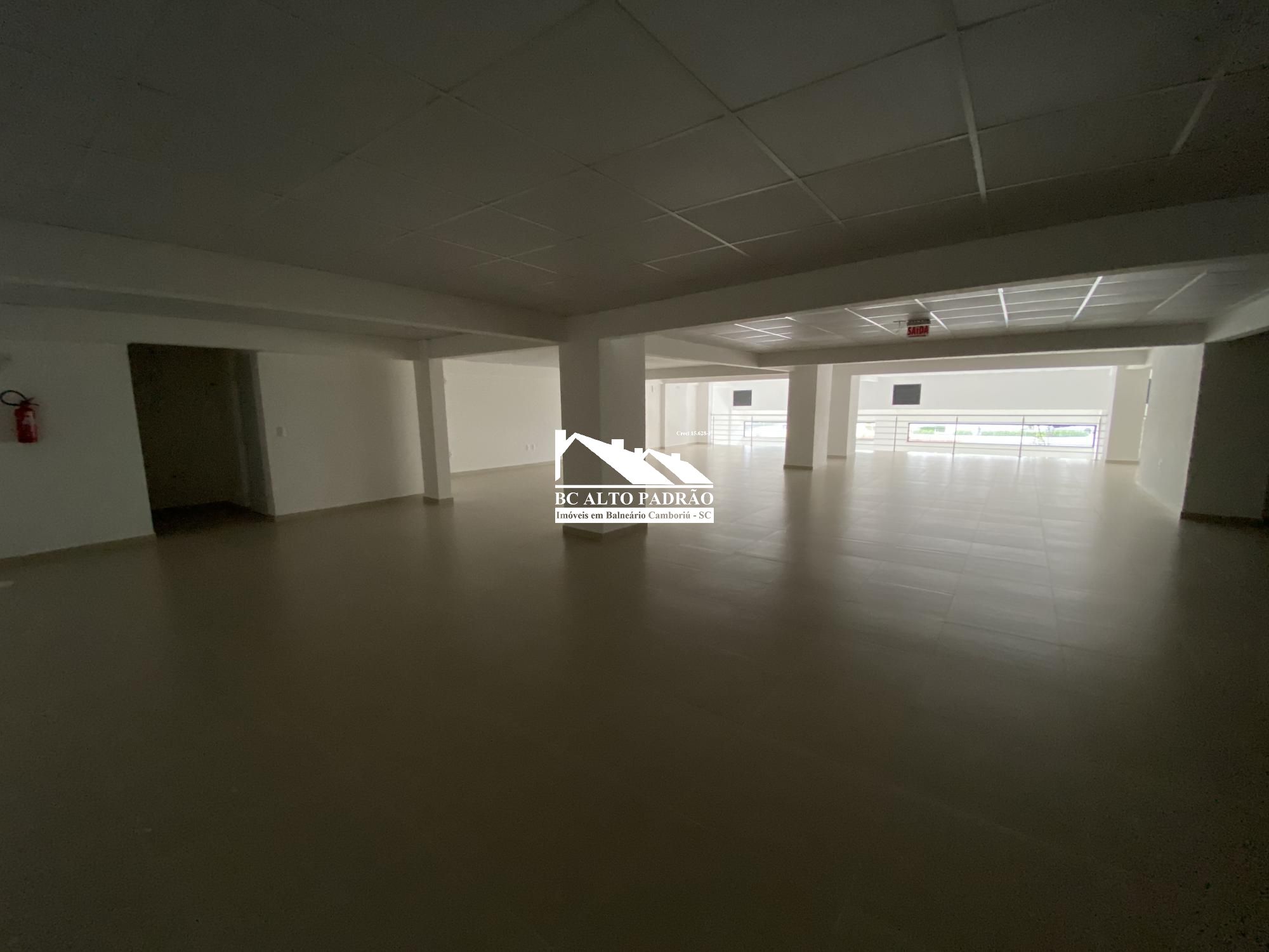 Conjunto Comercial-Sala para alugar com 1 quarto, 596m² - Foto 16