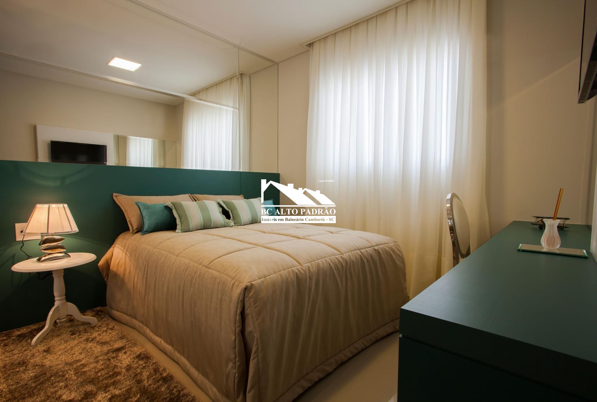 Apartamento à venda com 4 quartos, 137m² - Foto 6