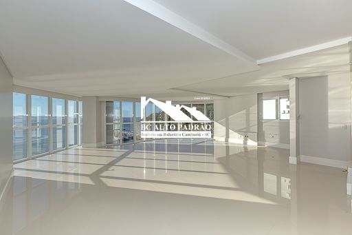 Apartamento, 4 quartos, 238 m² - Foto 1