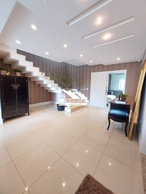 Casa de Condomínio à venda com 4 quartos, 260m² - Foto 16