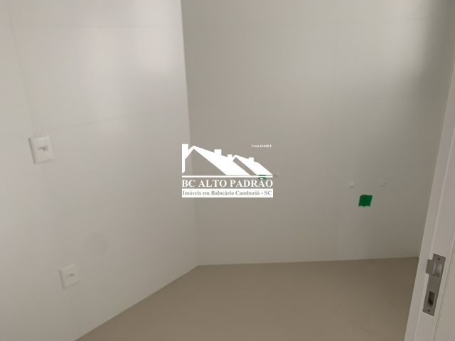 Apartamento à venda com 4 quartos, 182m² - Foto 24