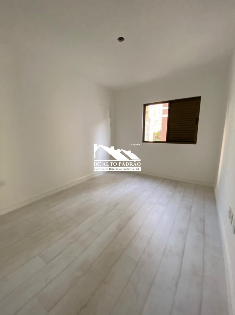 Apartamento à venda com 3 quartos, 110m² - Foto 19