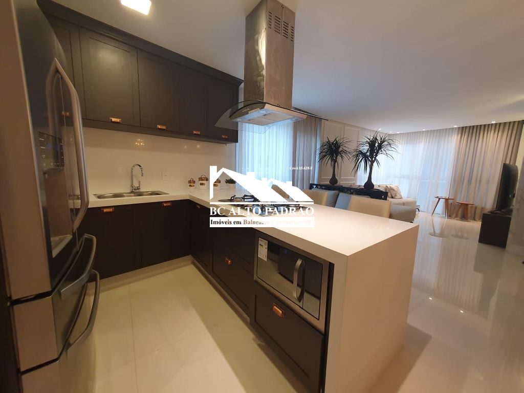 Apartamento à venda com 3 quartos, 181m² - Foto 35