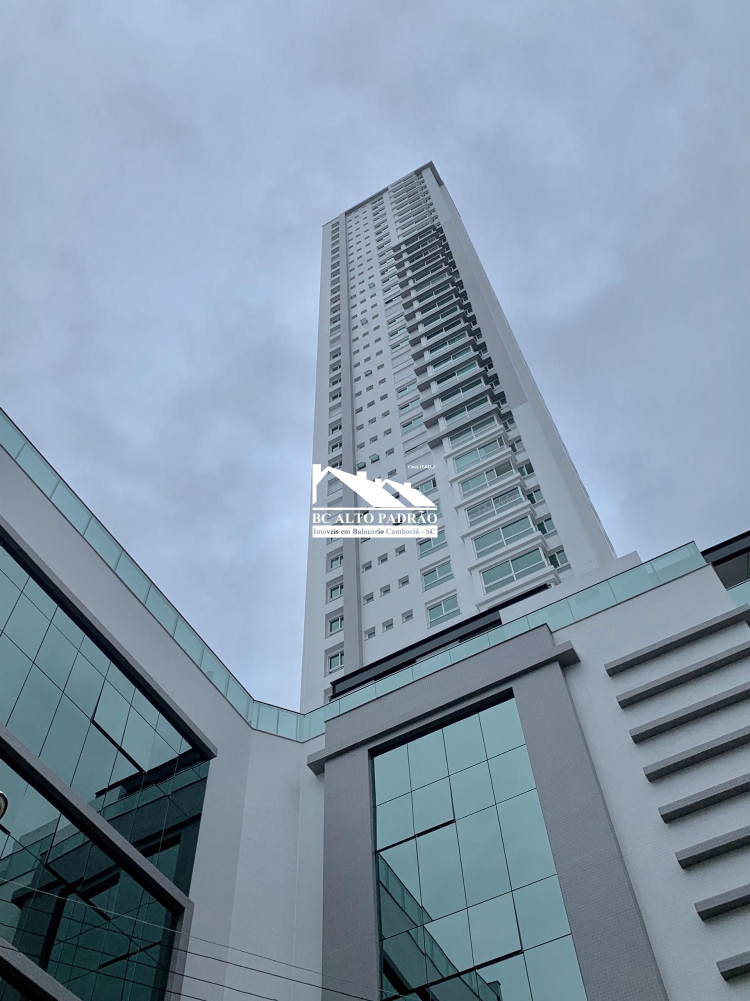 Apartamento, 3 quartos, 137 m² - Foto 1