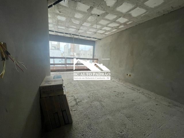 Apartamento à venda com 3 quartos, 116m² - Foto 4