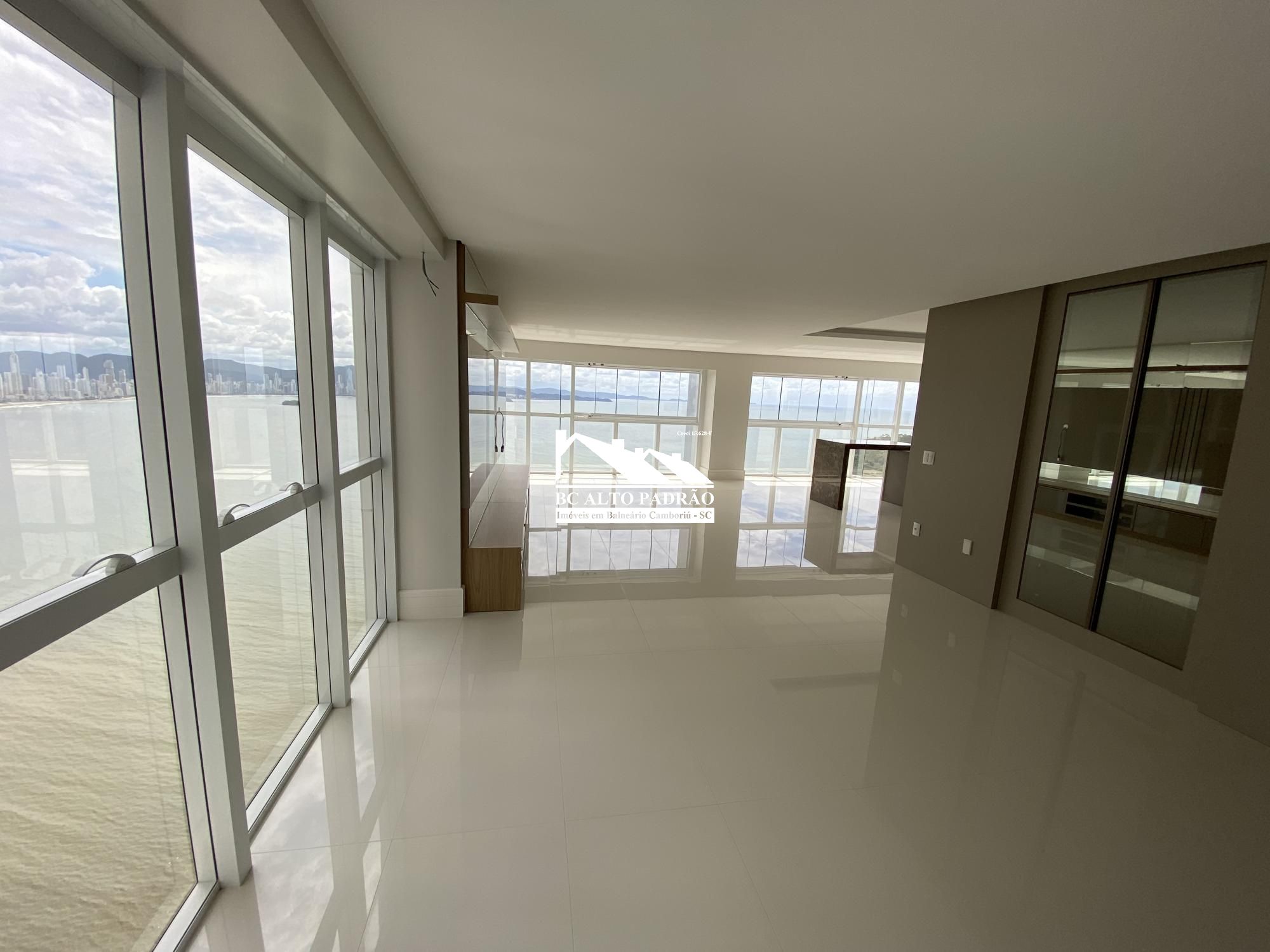 Apartamento à venda com 4 quartos, 237m² - Foto 13