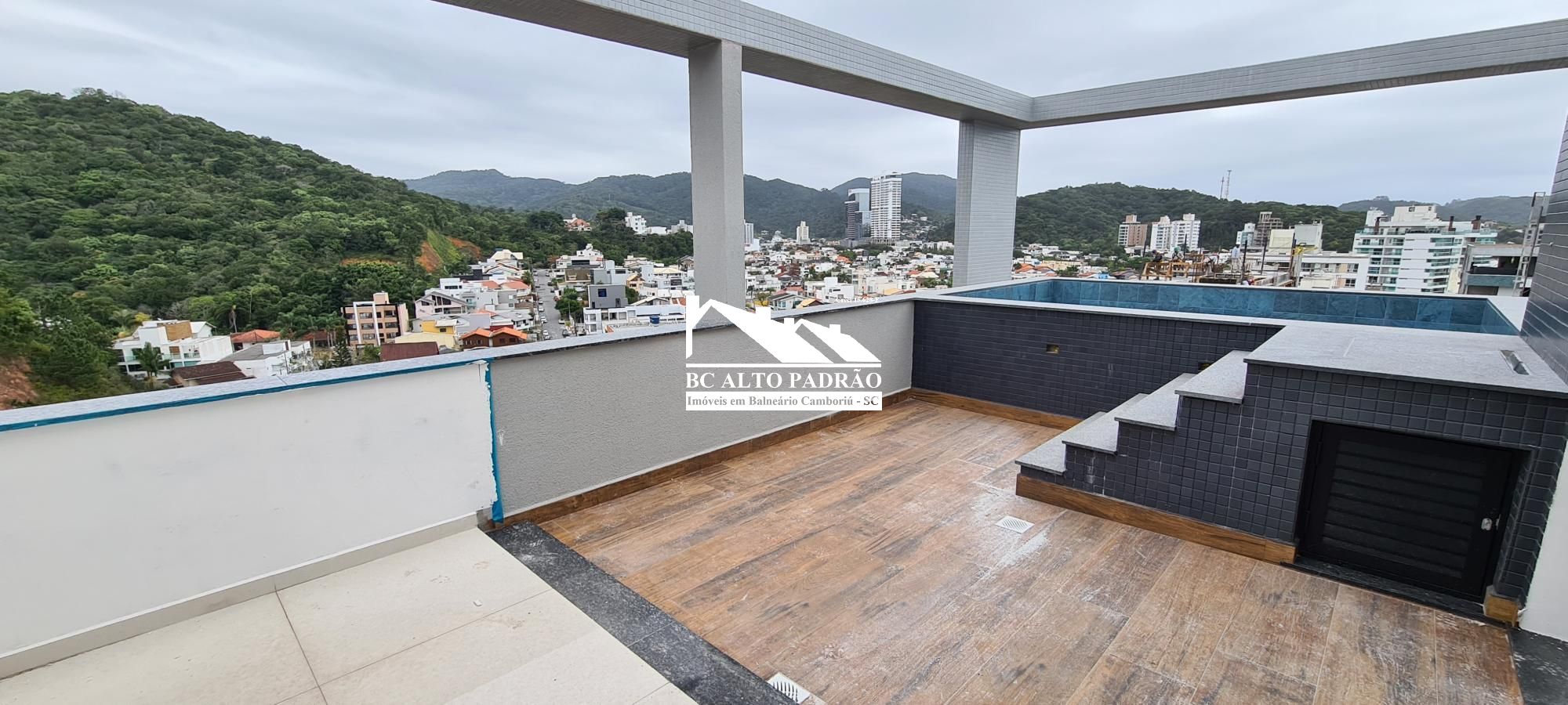 Cobertura, 4 quartos, 203 m² - Foto 1