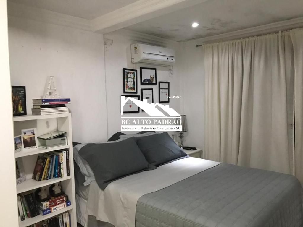 Casa de Condomínio à venda com 3 quartos, 380m² - Foto 21