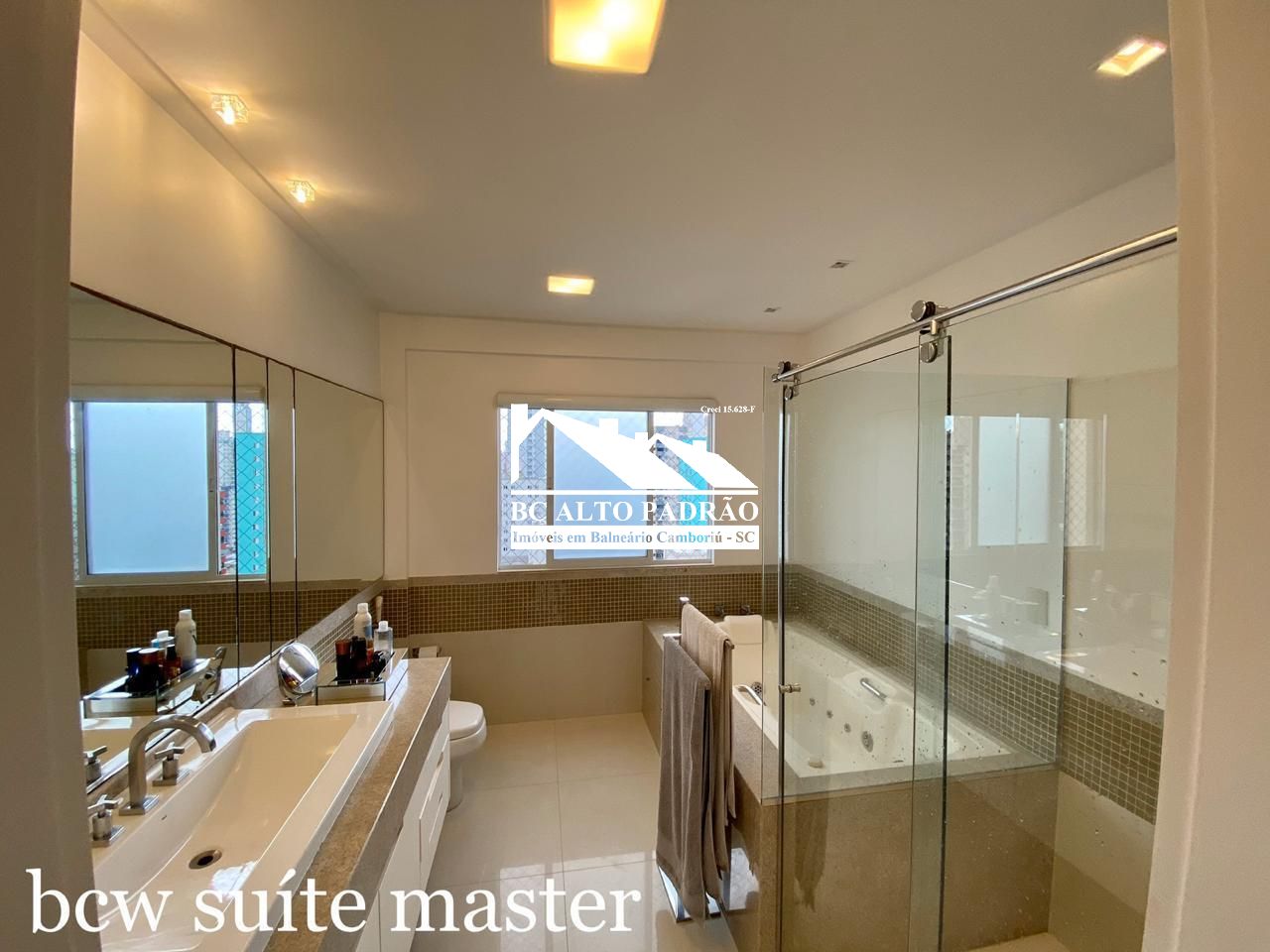 Cobertura, 3 quartos, 253 m² - Foto 23