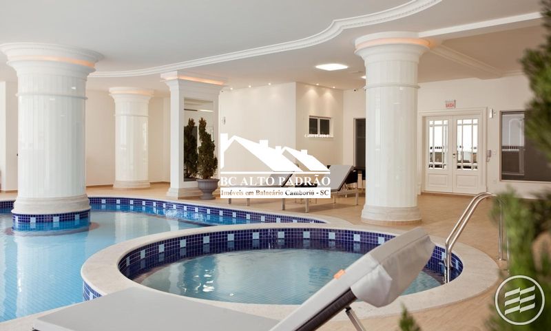 Apartamento, 3 quartos, 256 m² - Foto 2