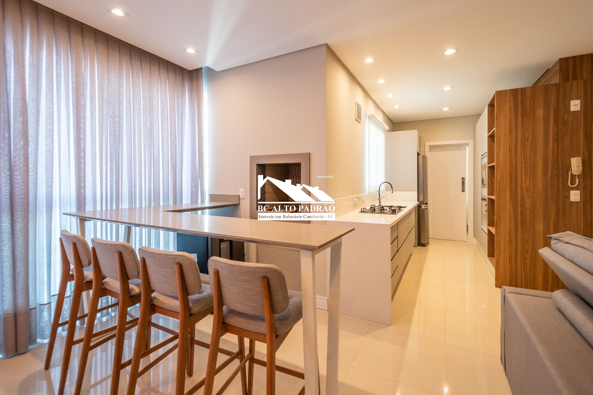 Apartamento, 3 quartos, 115 m² - Foto 2