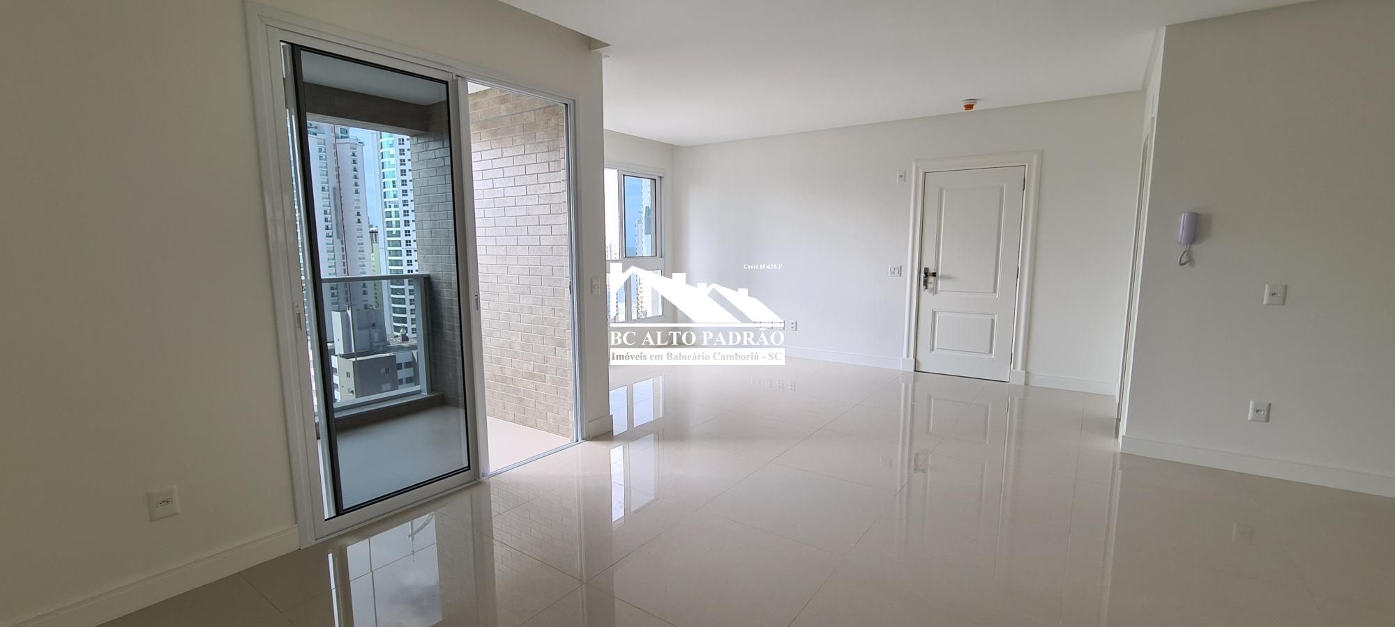 Apartamento à venda com 3 quartos, 120m² - Foto 31