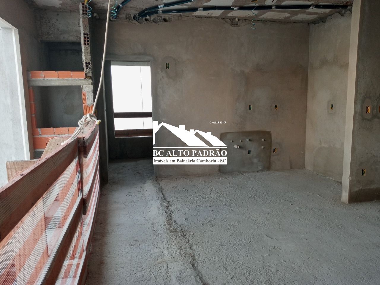 Apartamento à venda com 3 quartos, 116m² - Foto 12