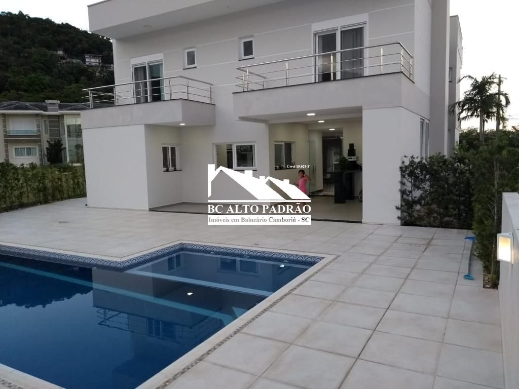 Casa de Condomínio à venda com 4 quartos, 400m² - Foto 3