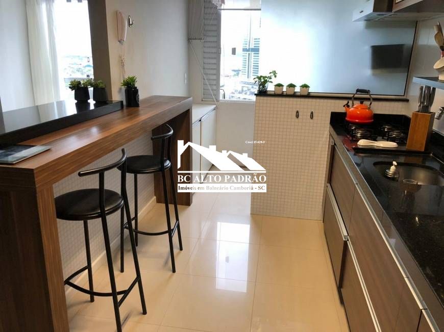 Apartamento à venda com 2 quartos, 76m² - Foto 3