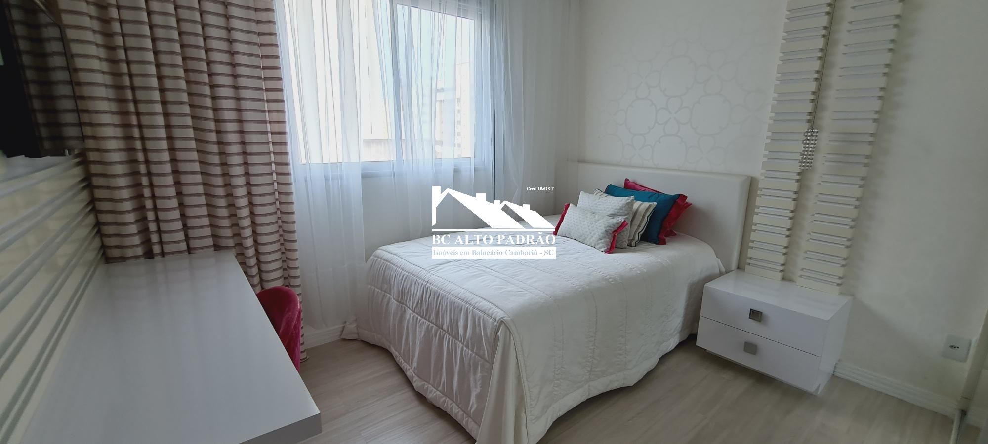 Apartamento à venda com 3 quartos, 142m² - Foto 5