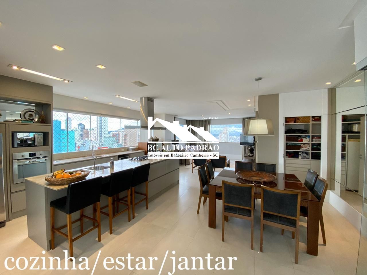 Cobertura, 3 quartos, 253 m² - Foto 41