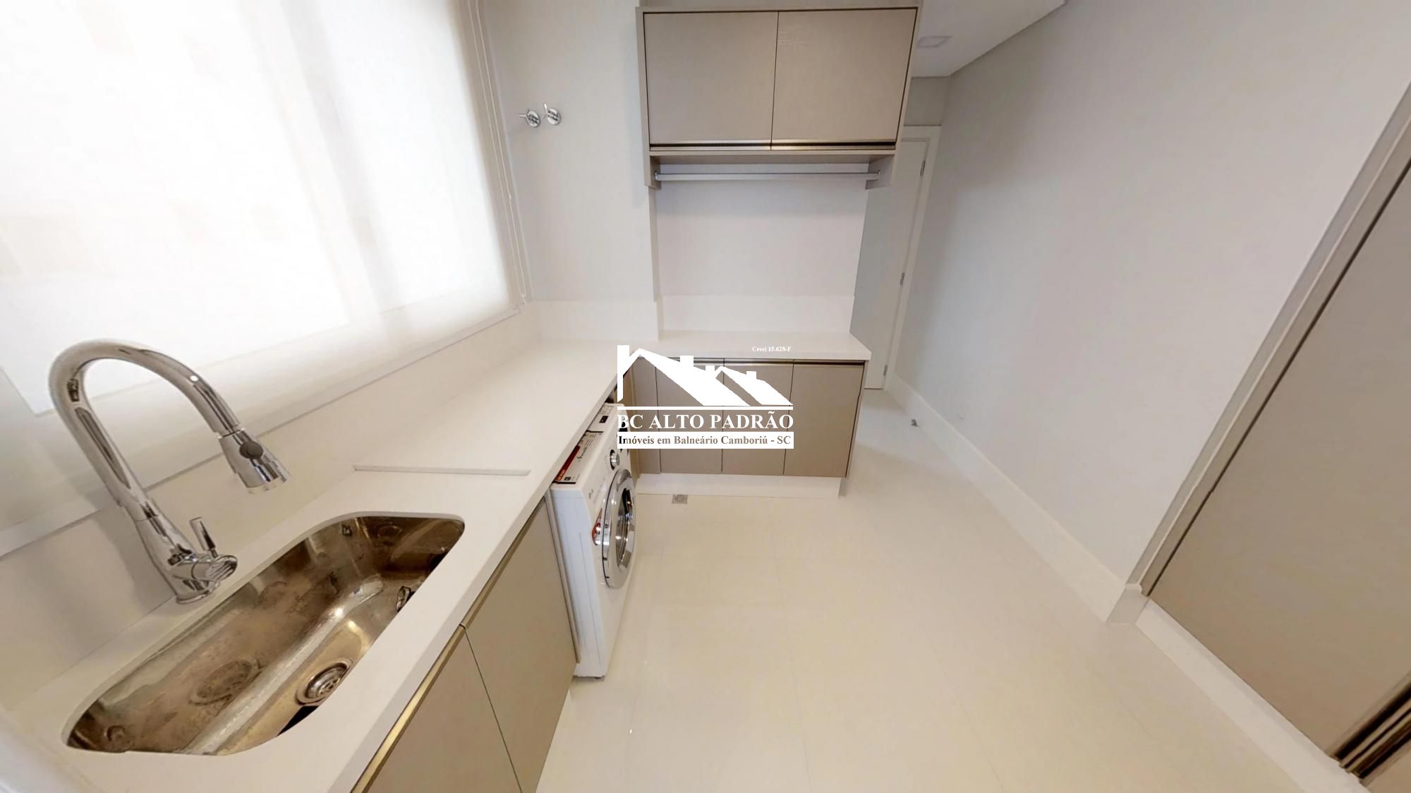 Apartamento à venda com 4 quartos, 237m² - Foto 7