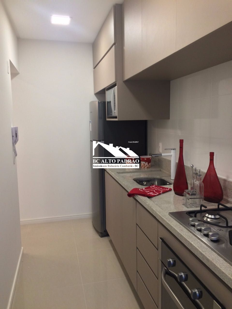 Apartamento à venda com 2 quartos, 74m² - Foto 23