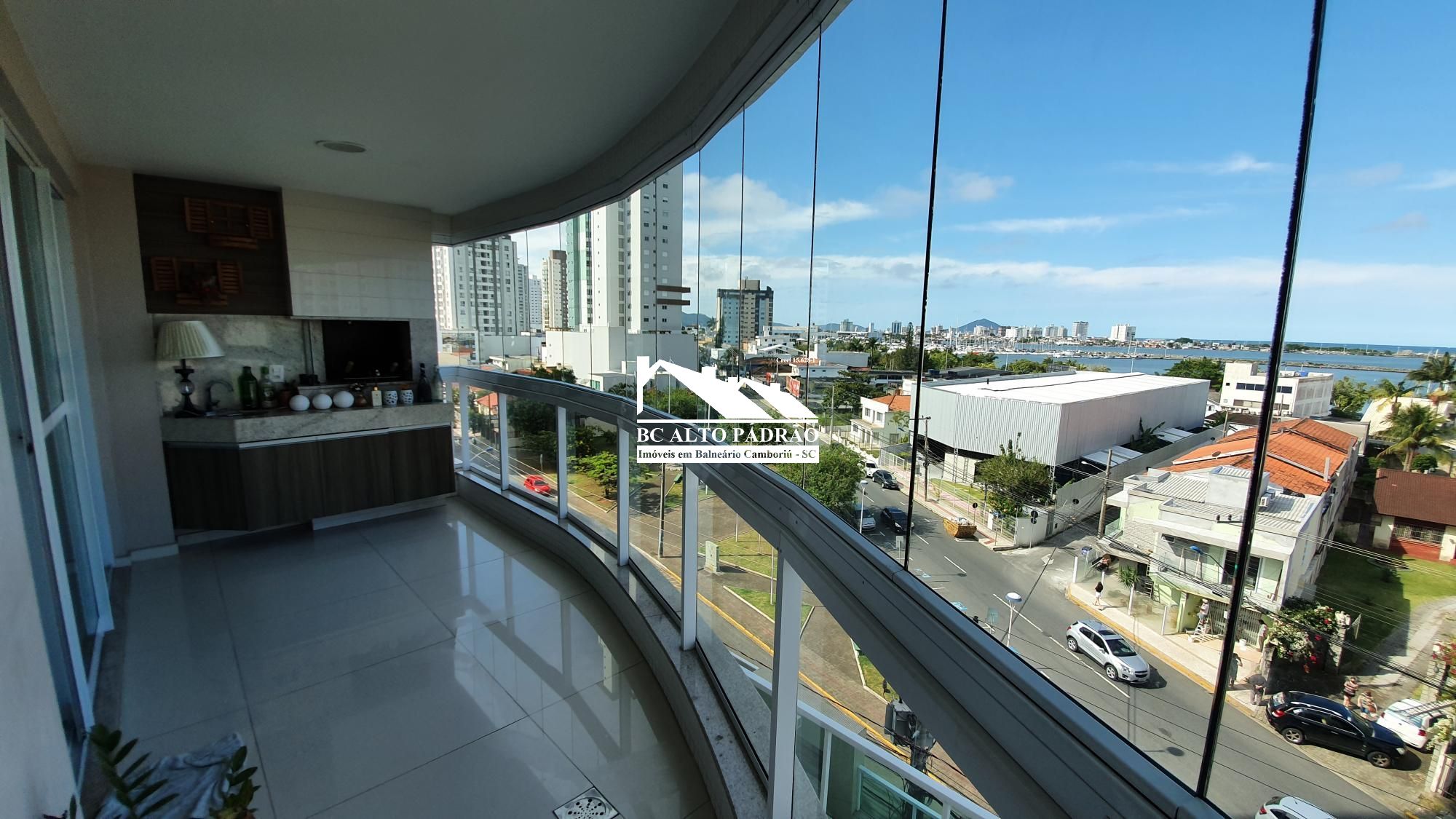 Apartamento, 3 quartos, 132 m² - Foto 1