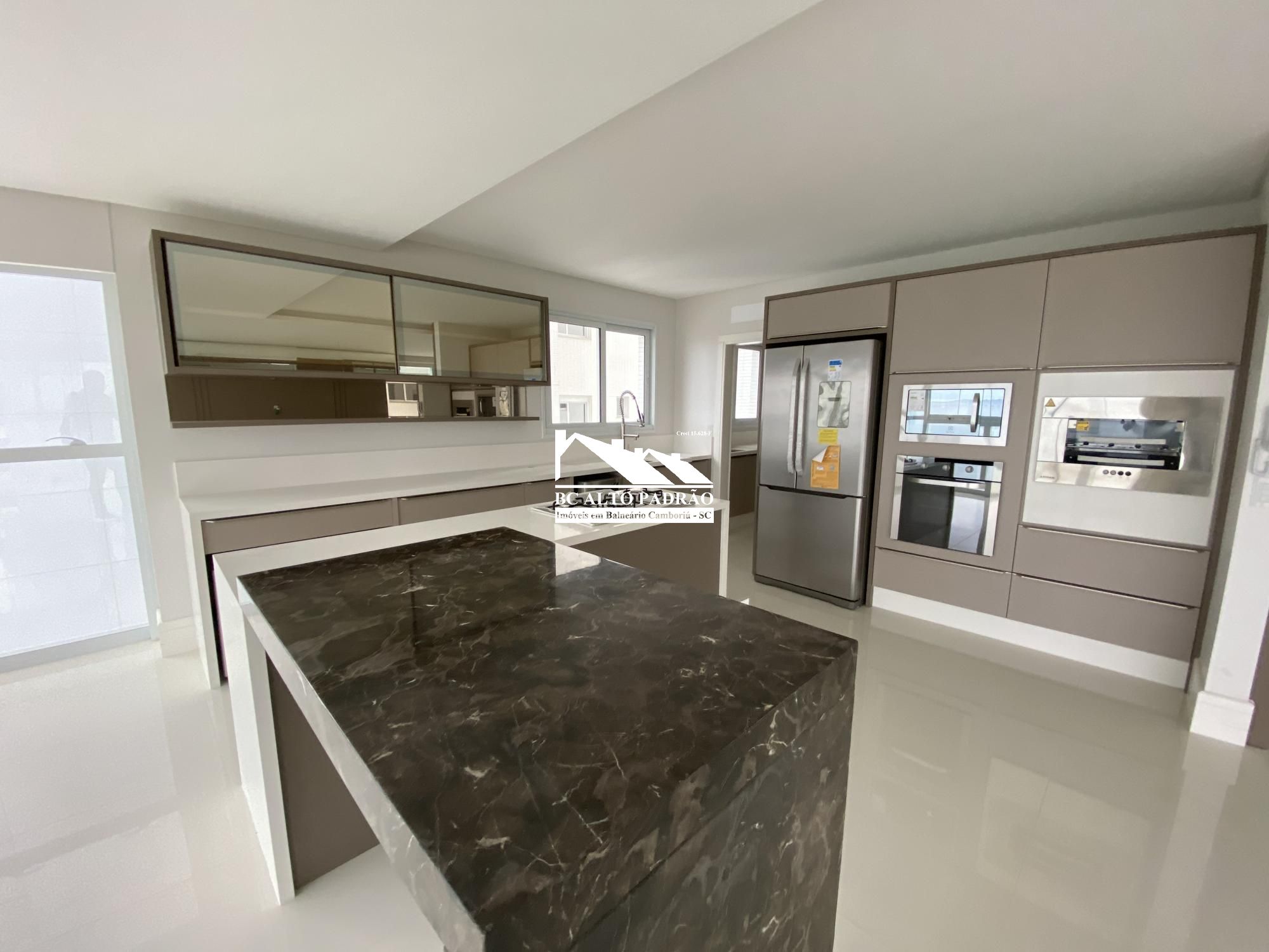 Apartamento, 4 quartos, 237 m² - Foto 2