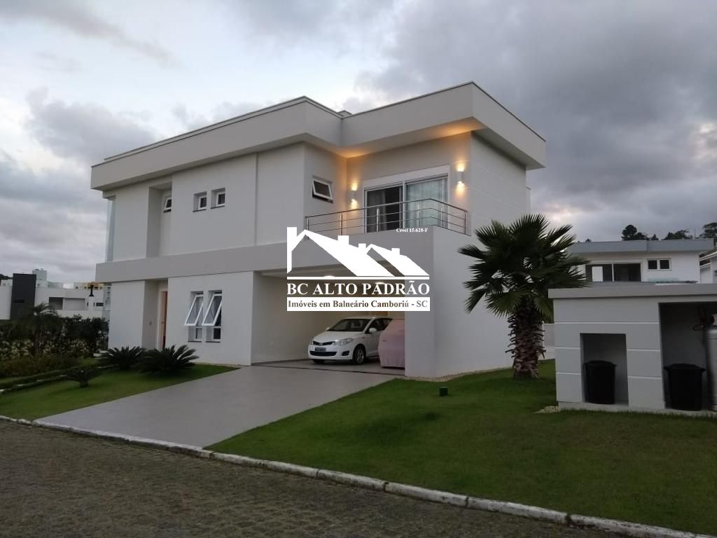 Casa de Condomínio à venda com 4 quartos, 400m² - Foto 1