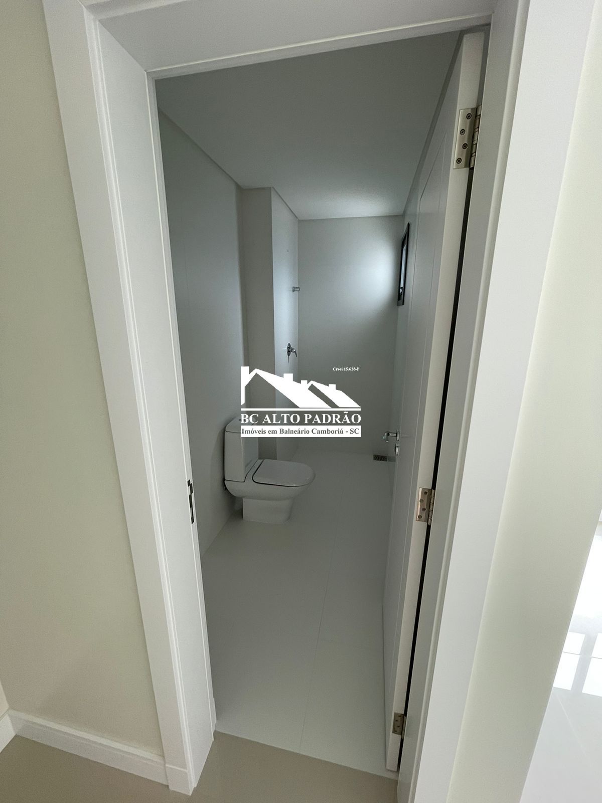 Apartamento à venda com 4 quartos, 182m² - Foto 28